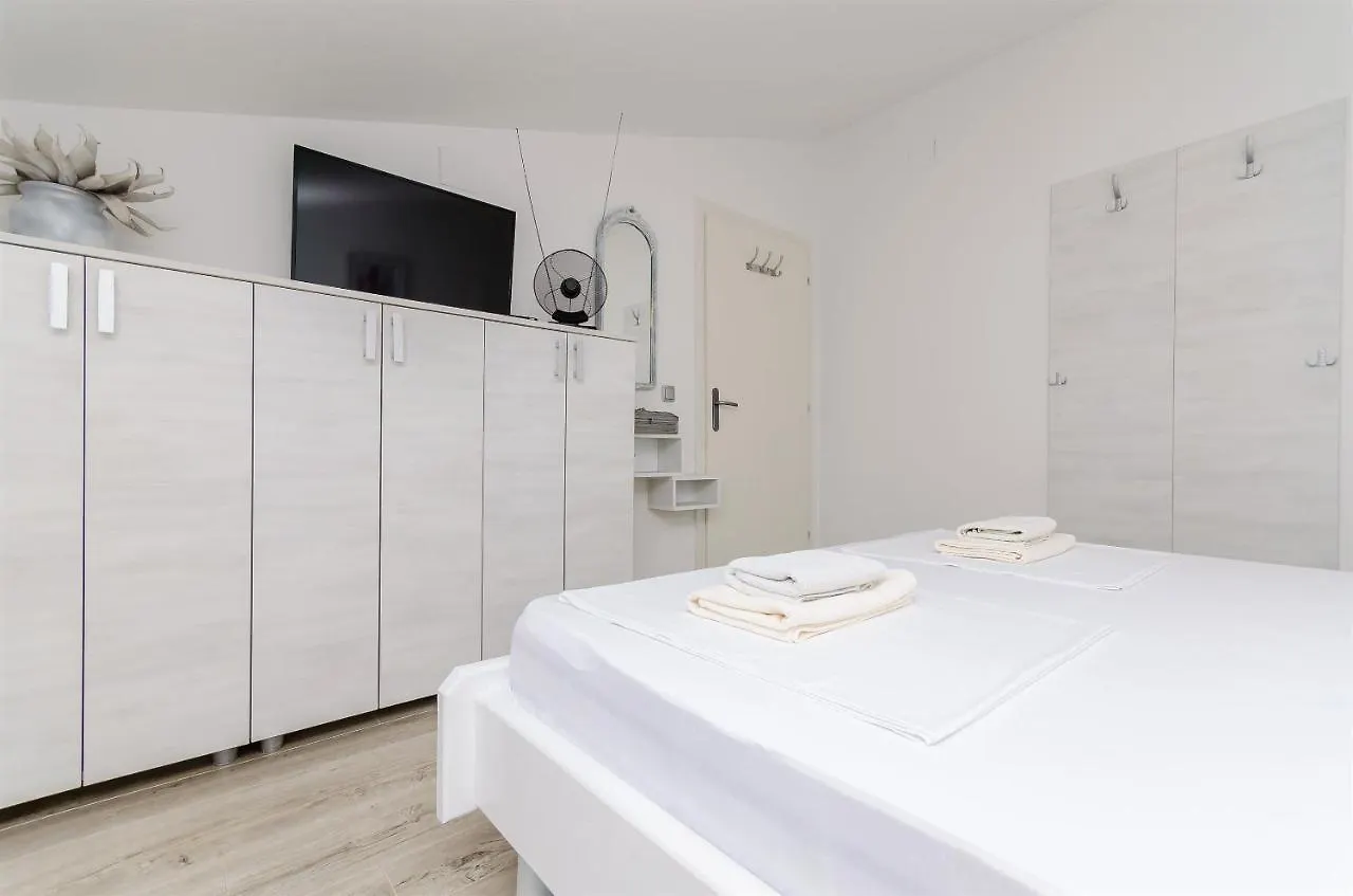 Apartment Ljubica Trogir Croatia
